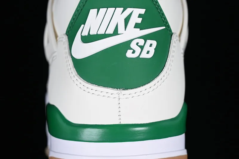 All categories Air Jordan Jordan series basketball shoes Air Jordan 4 LJR version Nk SB x Air Jordan 4 "Pine Green" AJ4 Joe 4 joint white green DR5415-103